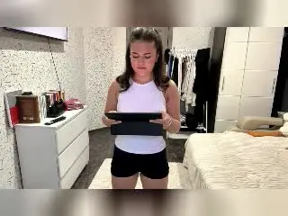 BerryZegarelli  live sex cam