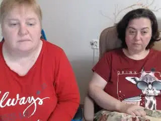 MollyAndJane  live sex cam