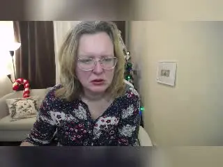 VestaWoody  live sex cam