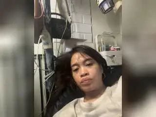 GoodHeartForU  live sex cam