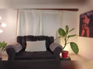 NaomiHillX  live sex cam