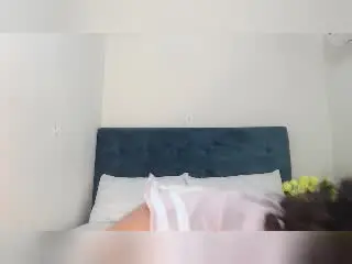 AsleyLoren  live sex cam