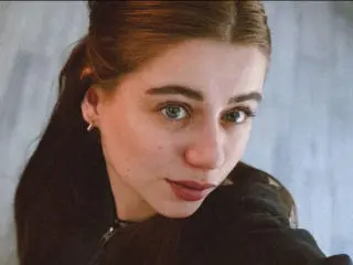 CarleneCassell  live sex cam