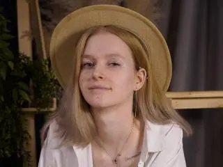 CarlottaRenzelman  live sex cam