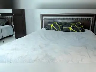 DorlaSinibaldi  live sex cam
