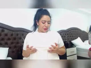 ErikaFox  live sex cam