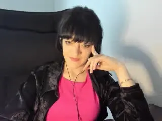 Liliit  live sex cam