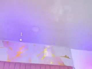 NaiaSanders  live sex cam