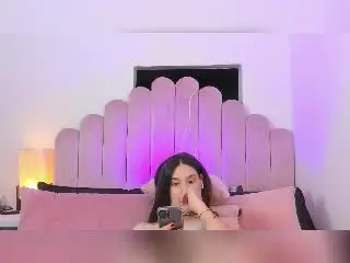 NikoleFoster  live sex cam