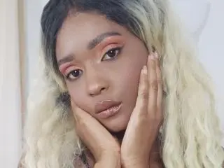 DaniellaKlein  live sex cam