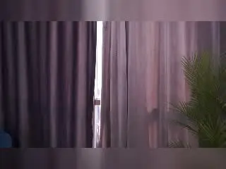 MistyReeds  live sex cam