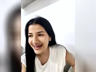 IrisBlair  live sex cam