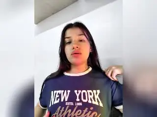 IrisBlair  live sex cam