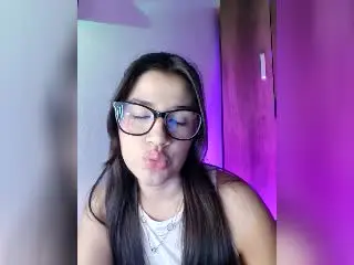 IrisBlair  live sex cam