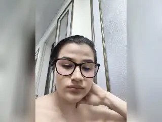 IrisBlair  live sex cam