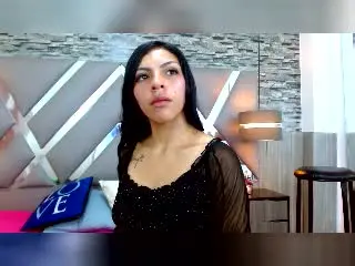 RoxannaMoretti  live sex cam