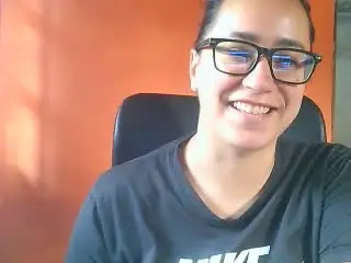 Brittanycheeks  live sex cam