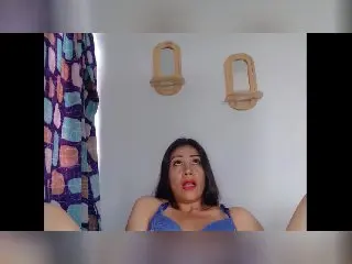 KimmyHolleshot  live sex cam