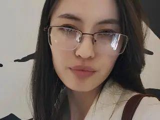 TreenaMinns  live sex cam