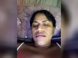 IvannaDuran  live sex cam