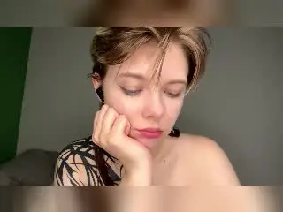 LaurenceCloud  live sex cam