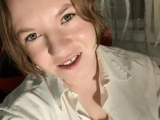 PrettyAhVoron  live sex cam