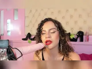 MeganGlowX  live sex cam