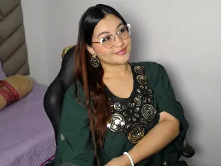 HelueJamil  live sex cam