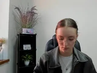 Perill  live sex cam