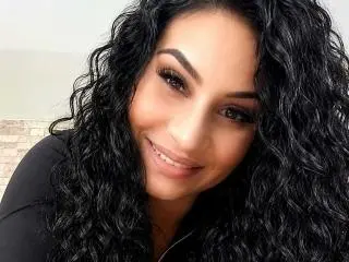 YaraXCox  live sex cam