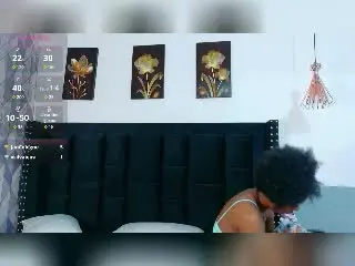 Shaaron  live sex cam
