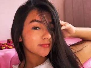 AlessiaFerry  live sex cam