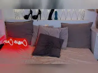 LillianShineX  live sex cam
