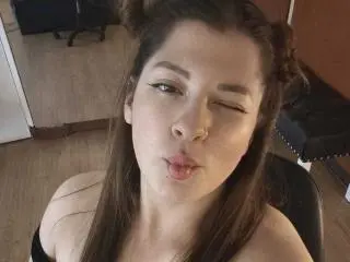 LissaDonovan  live sex cam