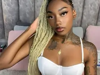 MilanCartier  live sex cam
