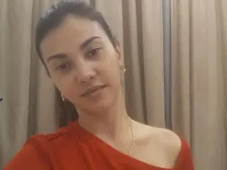 KarolineCherie  live sex cam