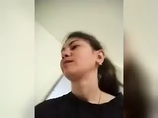 KarolineCherie  live sex cam