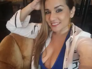 ManuelaMature  live sex cam