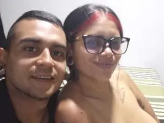 ElliiandCarl69  live sex cam