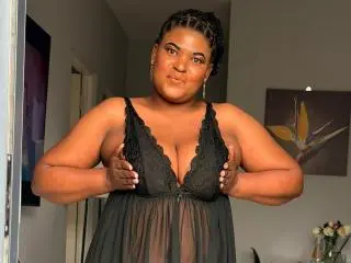 CandyYumsAreolaX  live sex cam