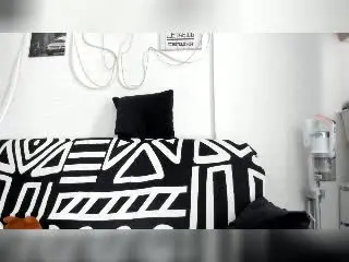 RobinLili  live sex cam