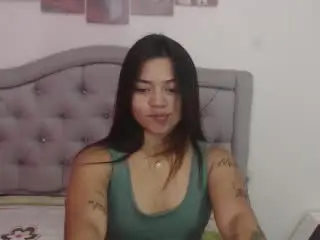 ChanneleCollins  live sex cam