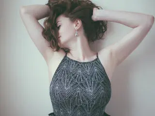 ChicEva  live sex cam