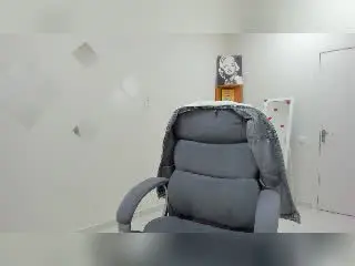 DiLaria  live sex cam