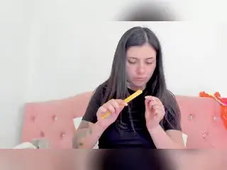 JeneKurz  live sex cam