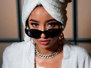 DianaHopson  live sex cam