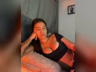ThaliaAres  live sex cam
