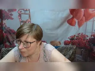 RadaChudna  live sex cam