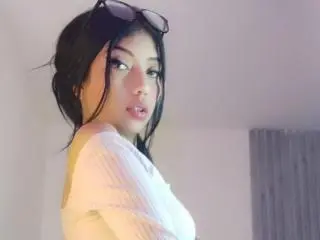 EyImSimone  live sex cam