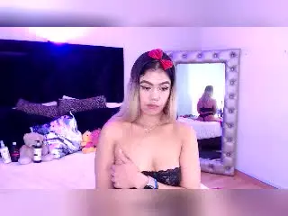 TarahDustin  live sex cam